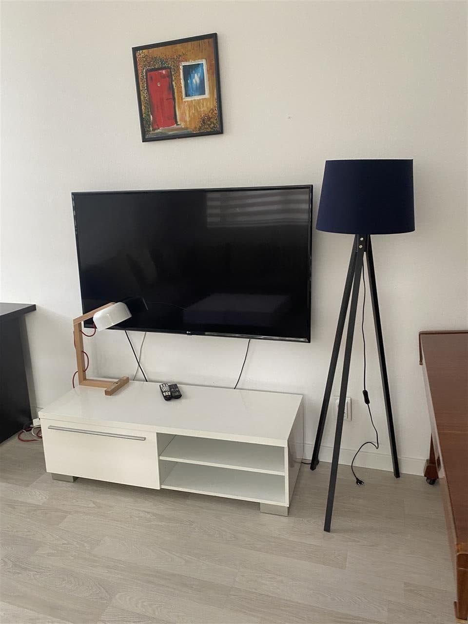 Lëshohet banese me qira në lagjën Qender 3