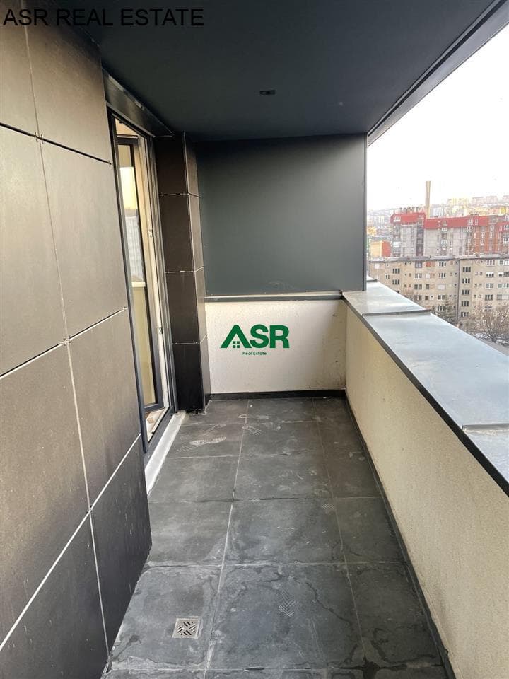 Banesë 130m2 me qira në Pejton 4