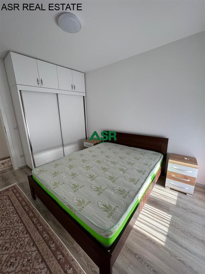 Lëshohet banesa me qira në lagjën Mati 1 4