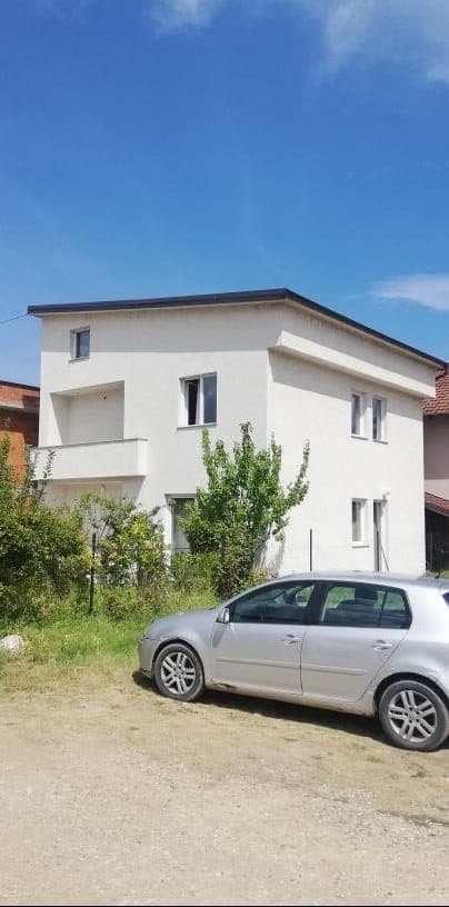 Shitet shtepia ne Prizren 2