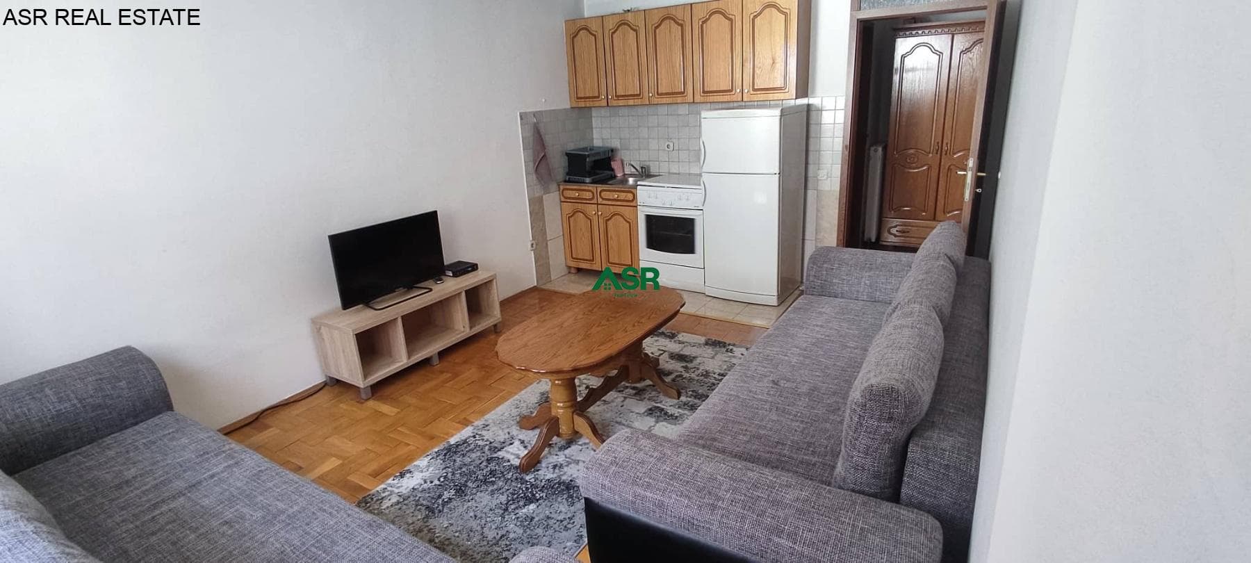 Lëshohet banesa me qira ne lagjen E SPITALIT