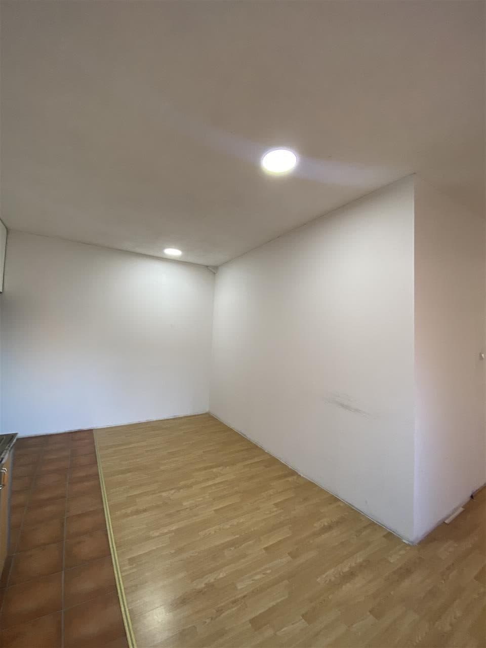 Lëshohet kati i pare me qira per afarizem ne lagjen Tophane 3