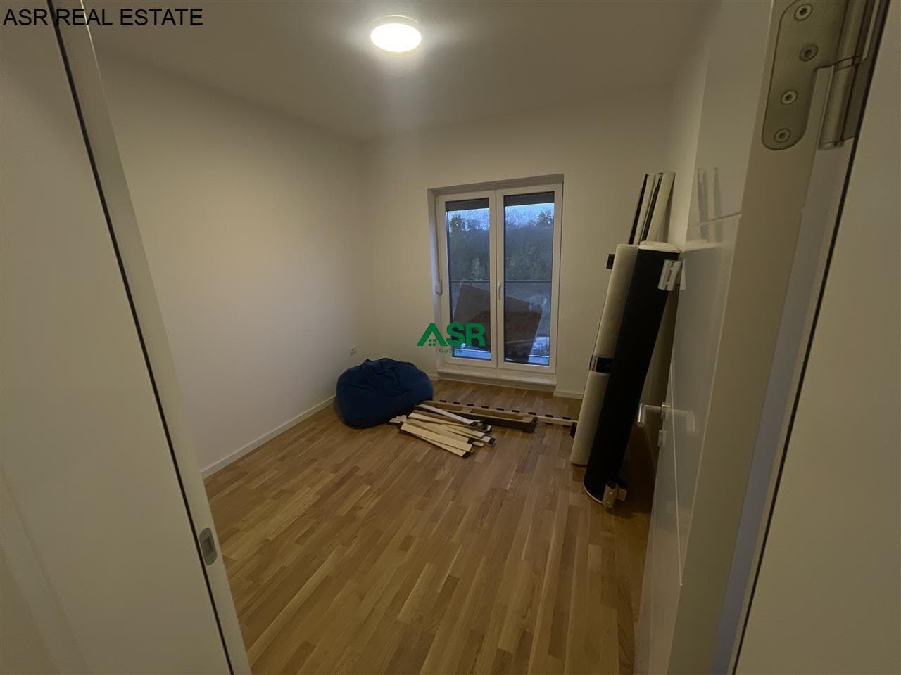 Lëshohet banesa me qira në lagjën e spitalit 4