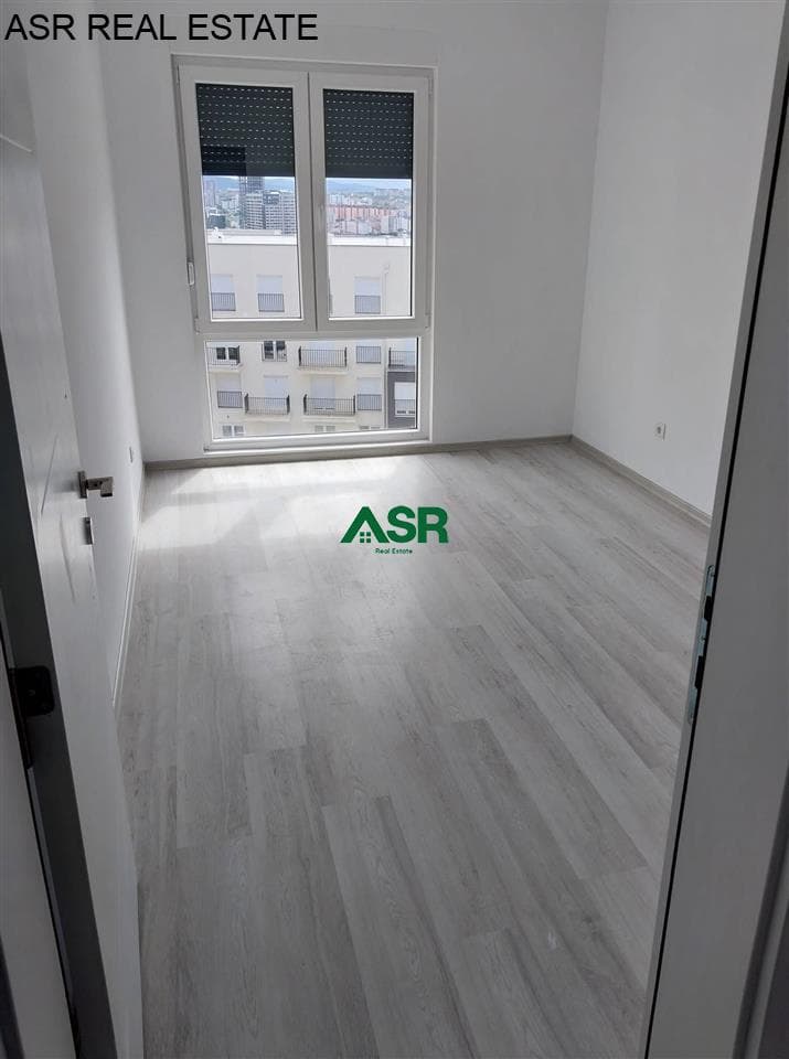 Lëshohet banese me qira ne lagjen Arberia, ne Prishtine 4