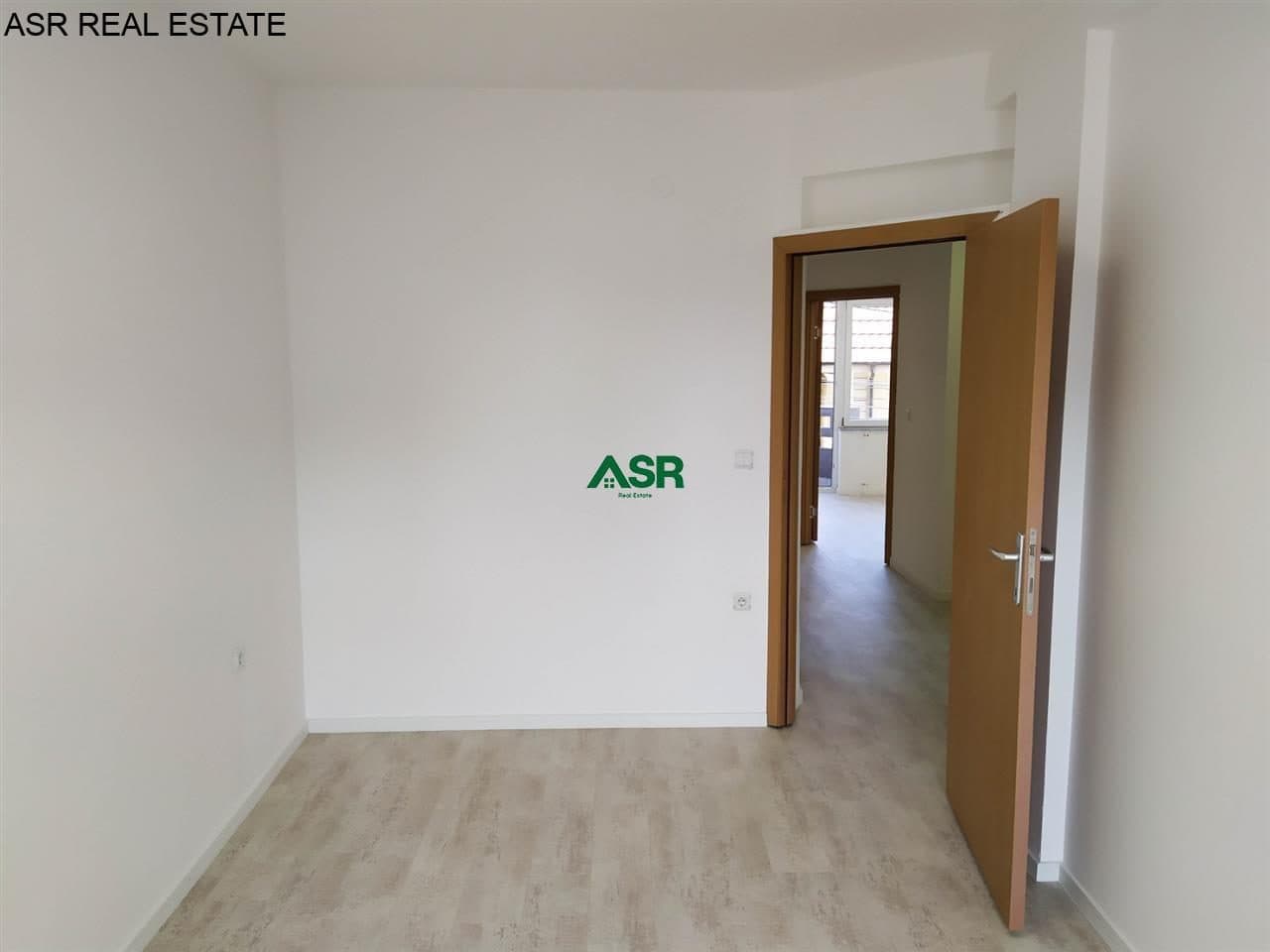 Ofrohet banesa me qira në lagjen Aktash