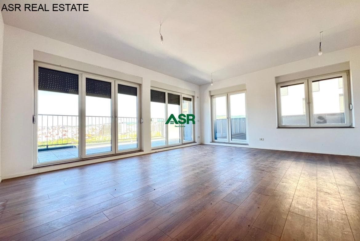 Ofrohet BANESA (Pent’house) per SHITJE në lagjen Prishtina e re 4
