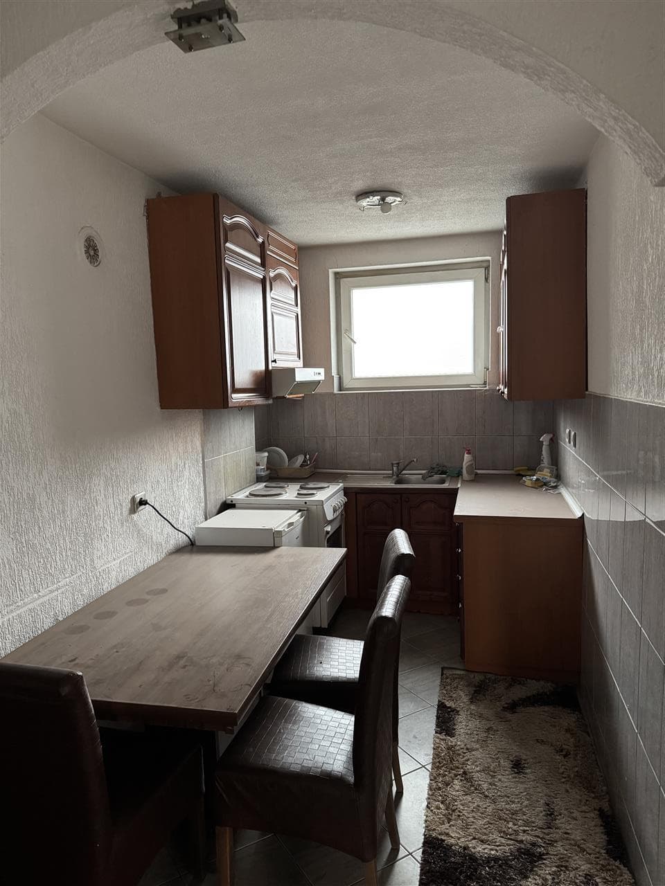 Banesë 60m2 me qira në Rr.Agim Ramdani, Qendër 3