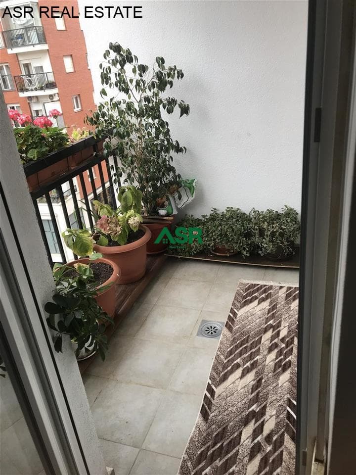 Banesë 84m2 në shitje në rrugën Muharrem Fejza 3