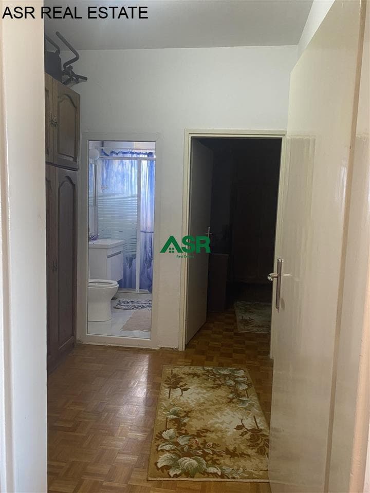 Lëshohet banesa me qira në lagjën Qender 2