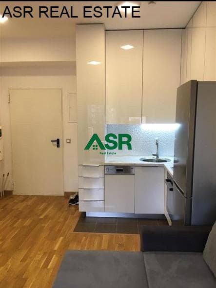 Banesë 40.5m2 ne shitje në Lakrishte 2