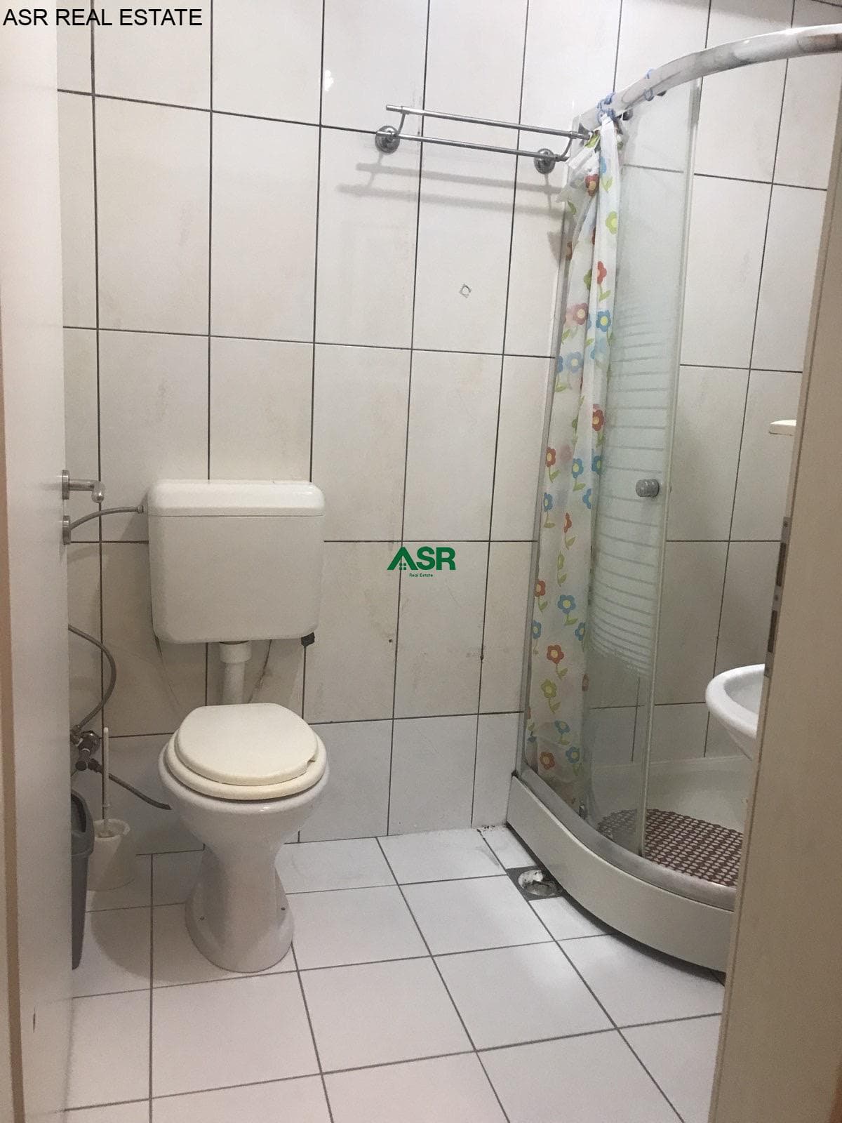 Lëshohet banesa me qira në lagjën Arberia 3