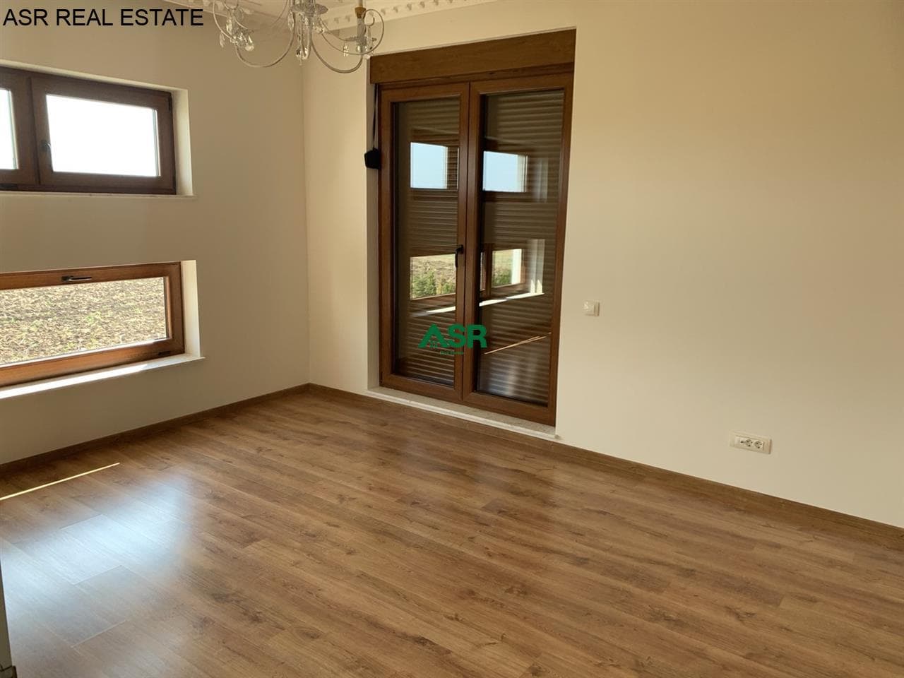 Lëshohet shtepia me qira në lagjën Marigona Residence 4