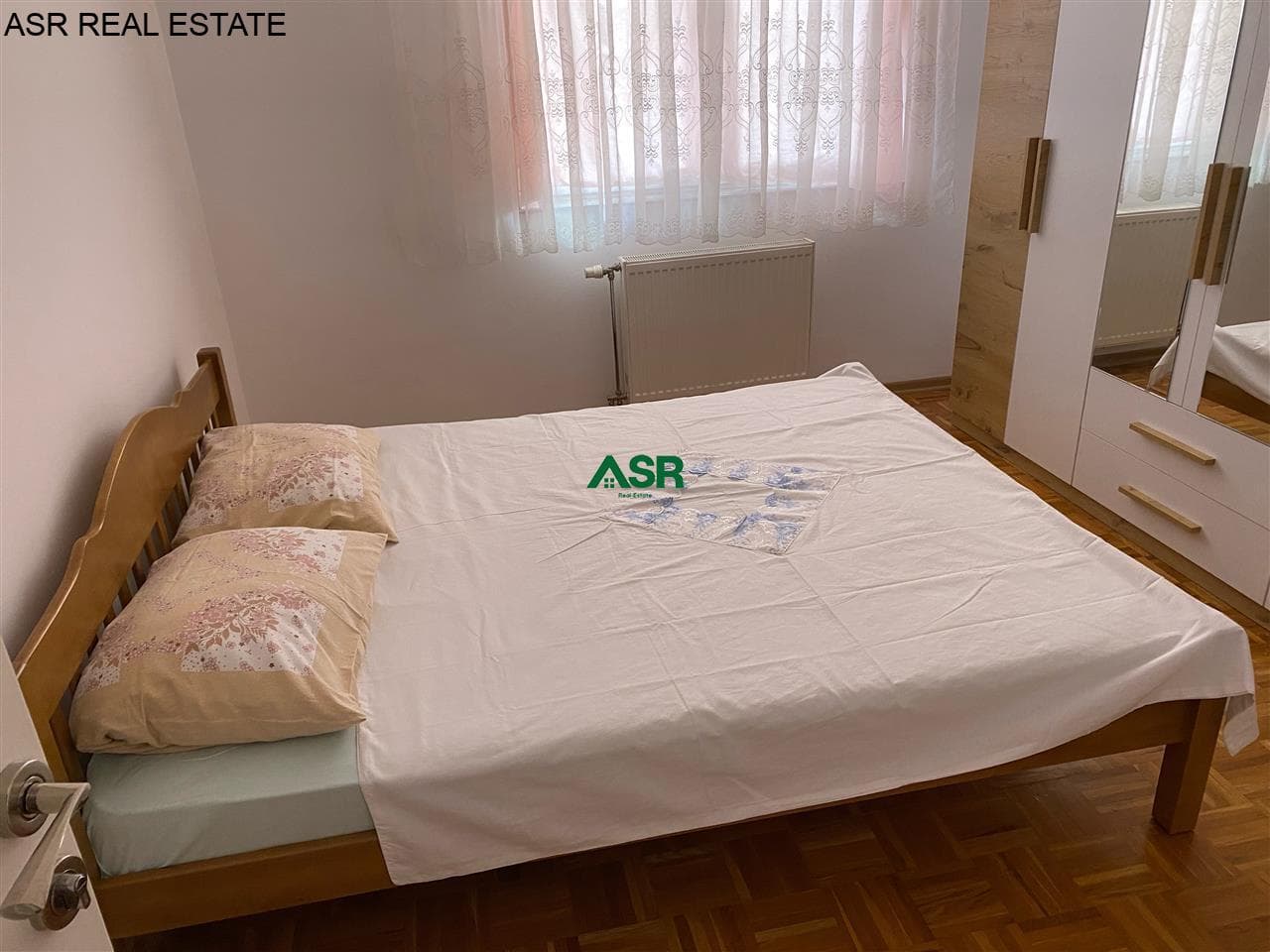 Lëshohet banesa me qira në lagjën MATI 1 4