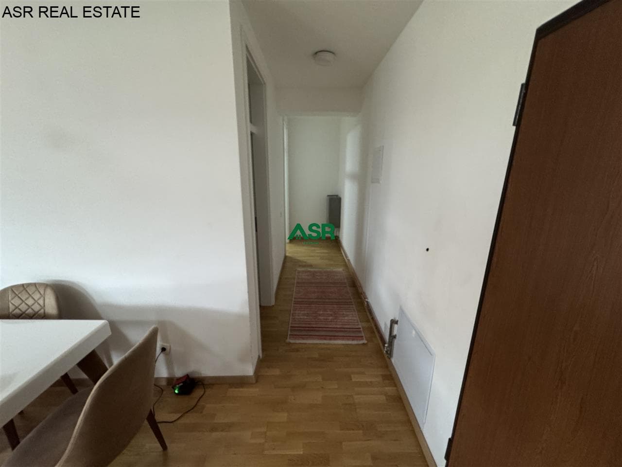 : Banesë 82m2 me qira në lagjen Emshir 3