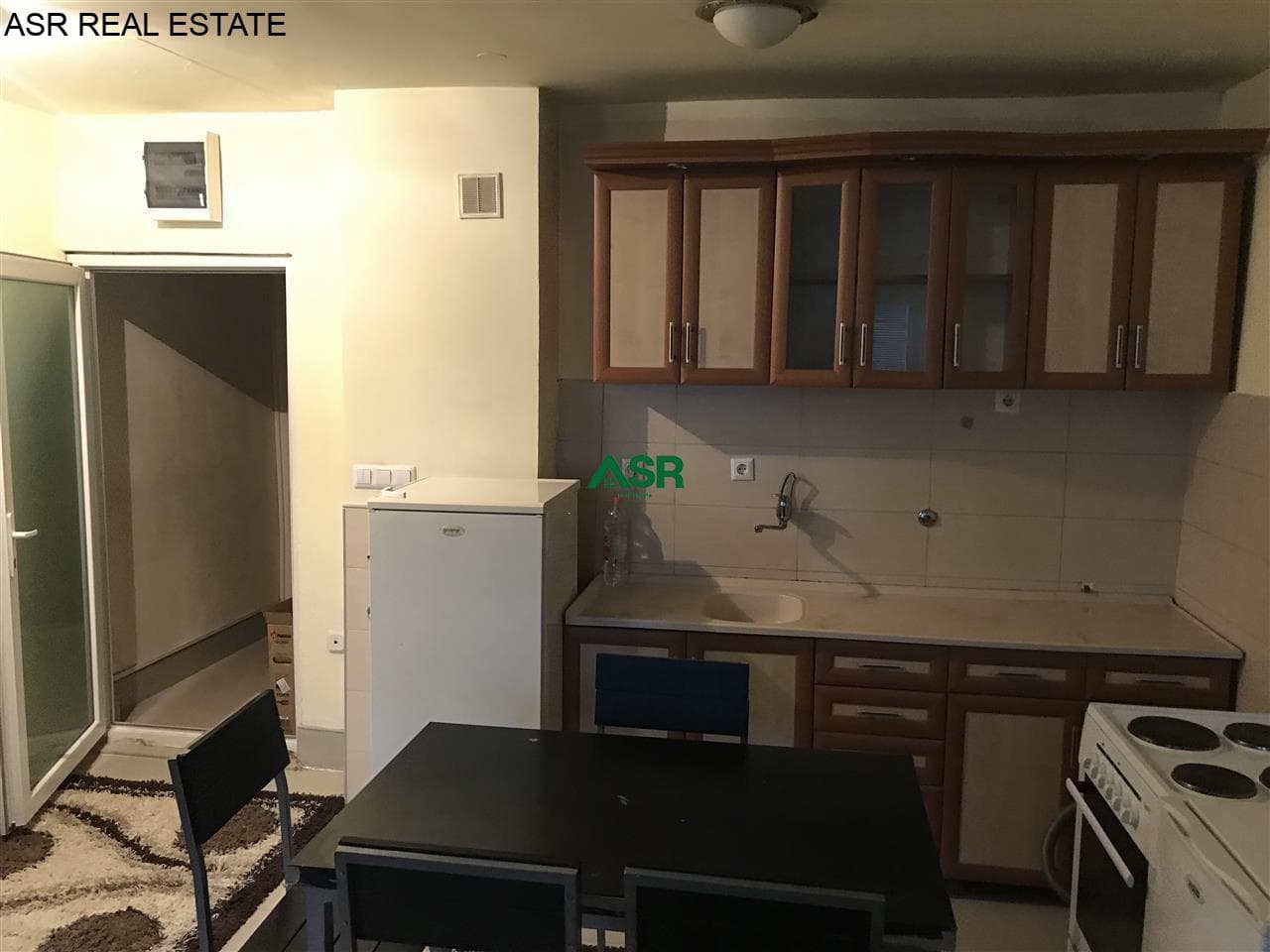 Lëshohet banesa me qera në lagjën Dardania 4