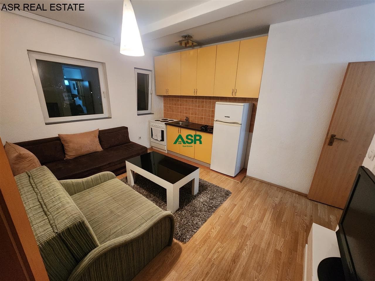 Banesë 40m2 me qira në Qender 2