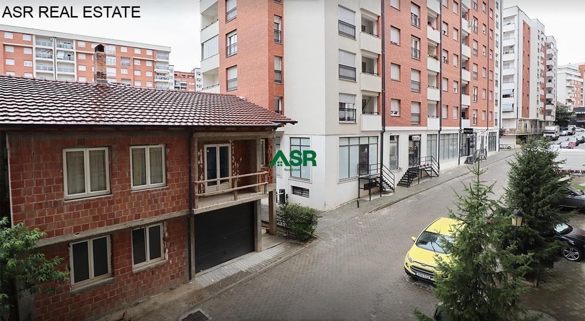 Lëshohet banesa me qira në lagjën e spitalit 3