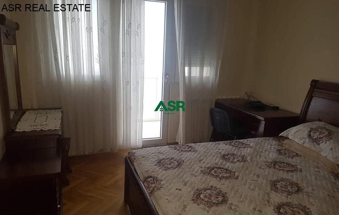 Lëshohet banesa me qera në lagjën Qender 4