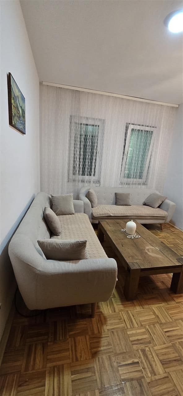 Banesë 40m2 me qira në Bregun e diellit 3