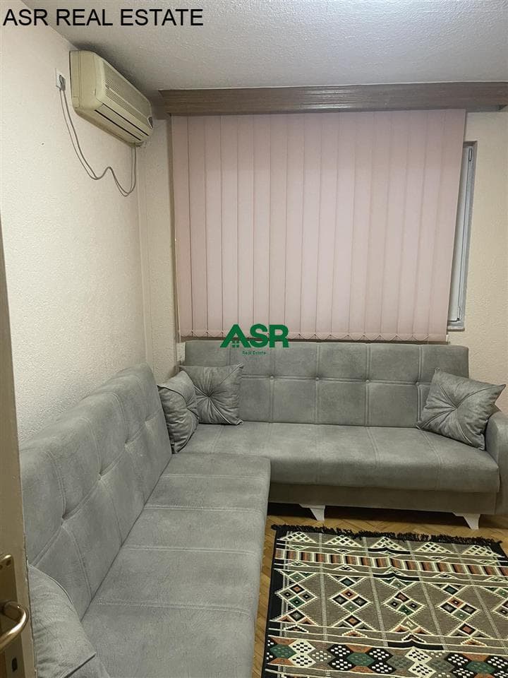 Ofrohet banesa me qira në lagjen ulpiana,