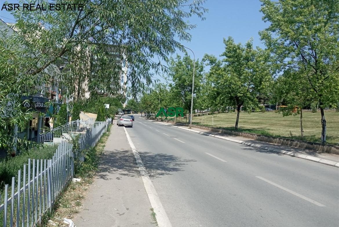 #ID:4051 Lokal 60m2 ne #shitje në lagjen Dardania