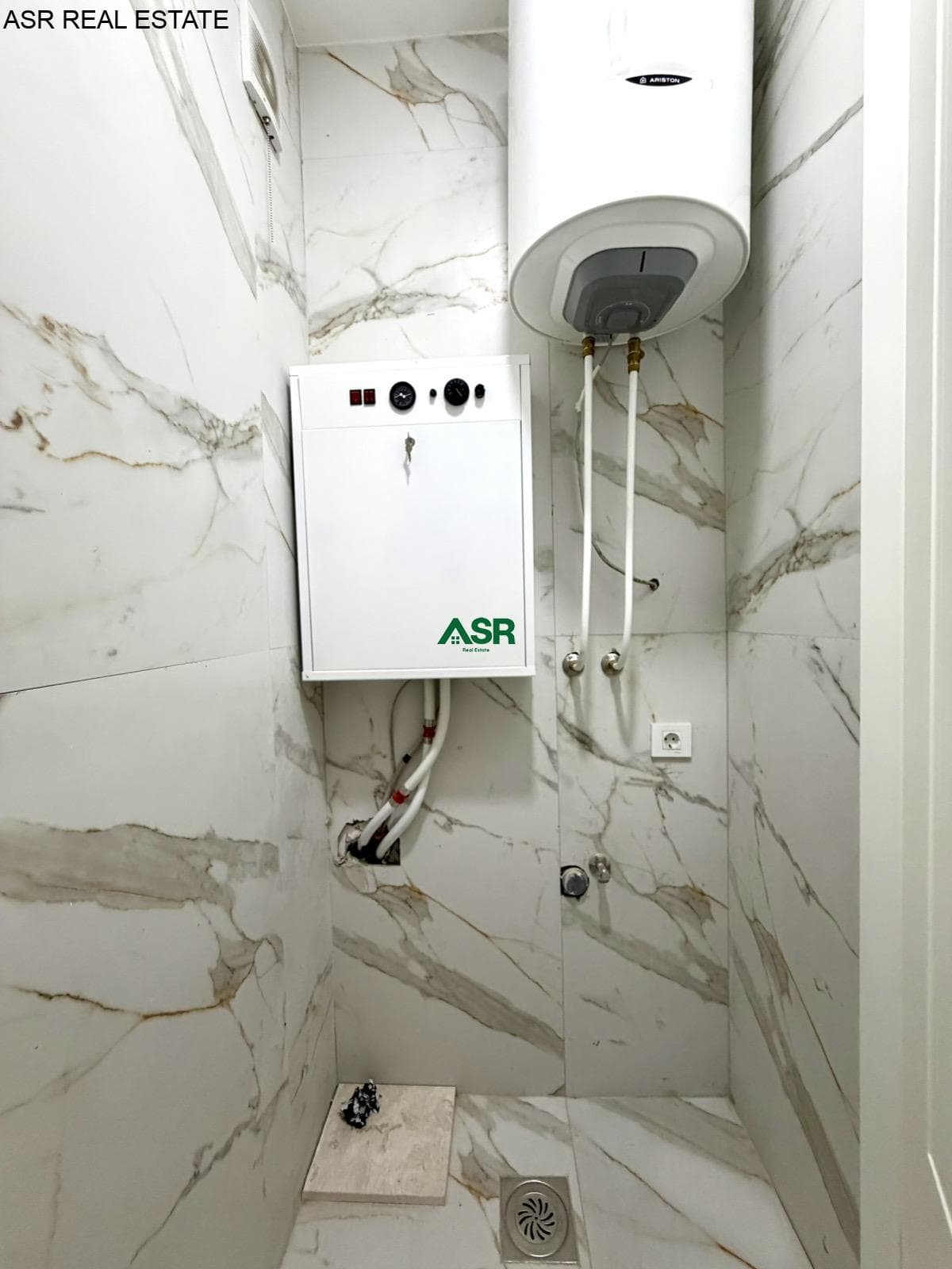 Banesë 140m2 me qira në rr.B 3