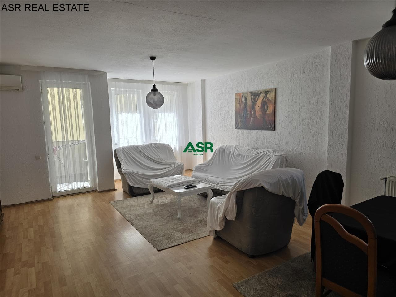 Banesë 100m2 me qira në lagjen bregu i diellit