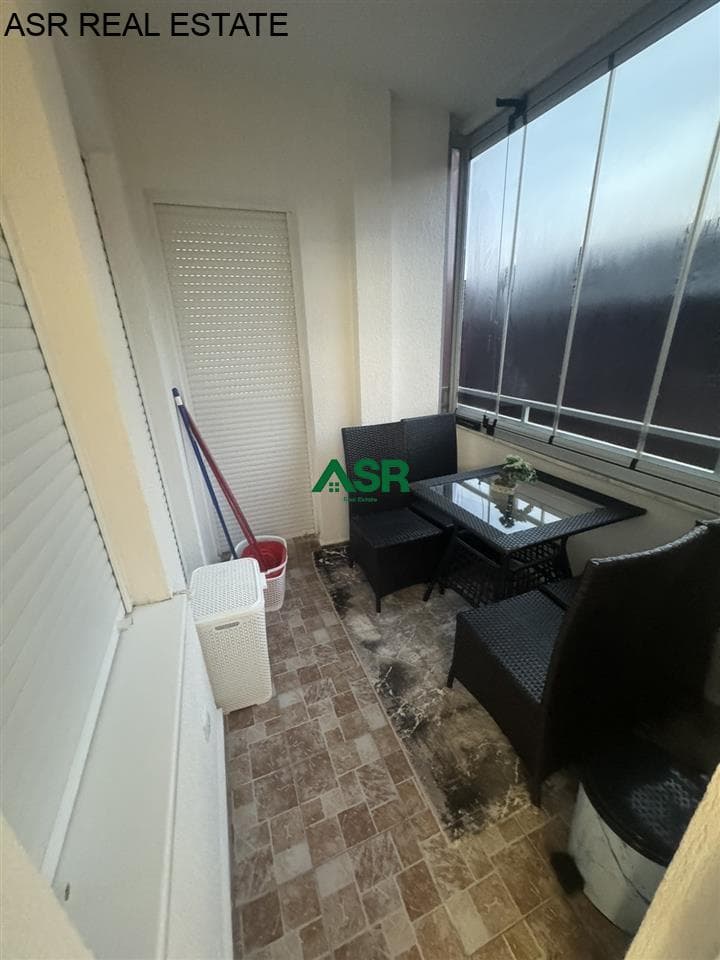 Lëshohet banesa me qira në lagjen Lakrishte