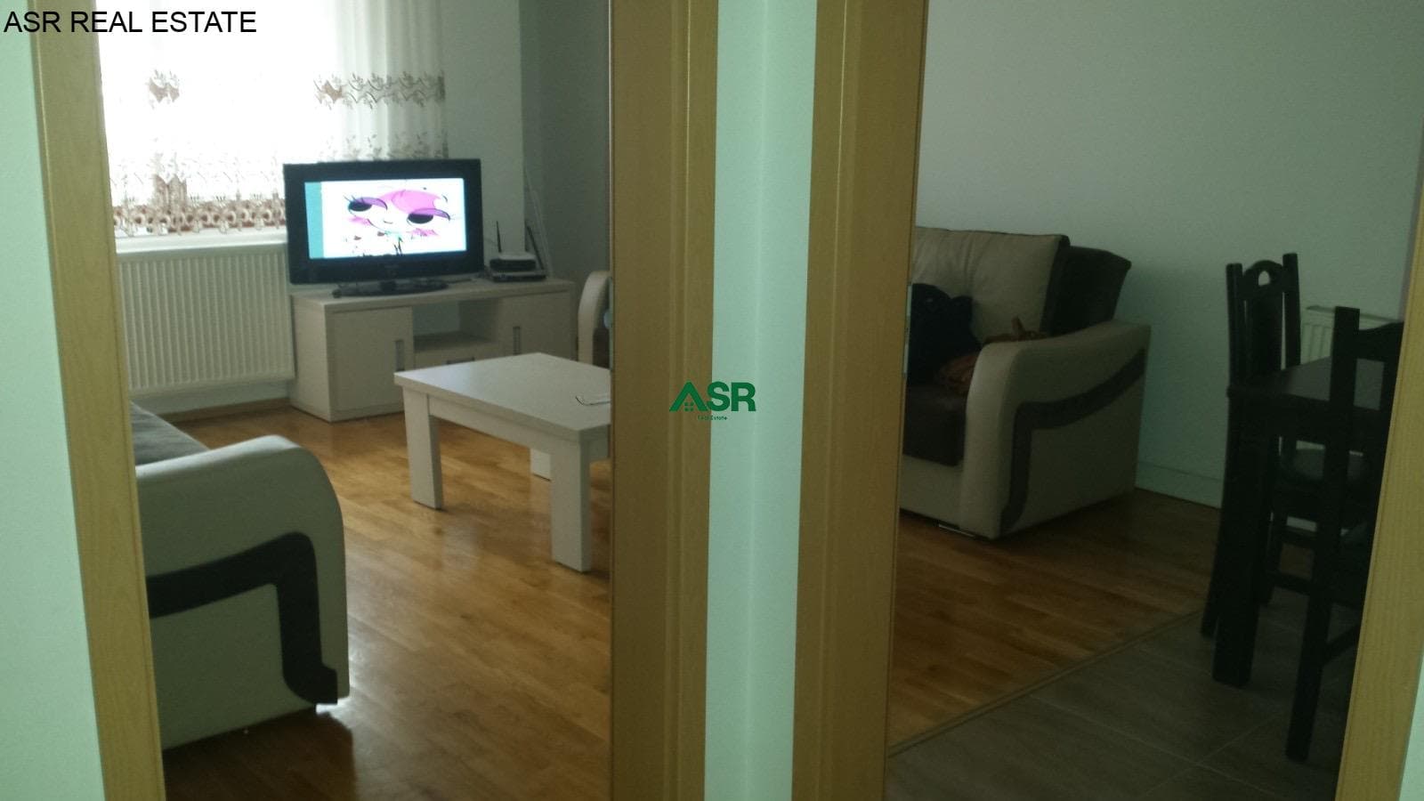 Ofrohet banesa me qira në lagjen Arberia, 3