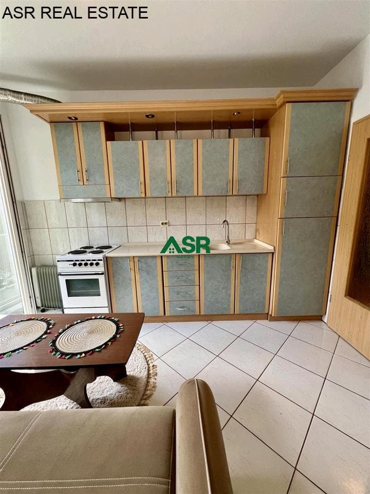 Ofrohet banesa me qira në lagjen Aktash, 4
