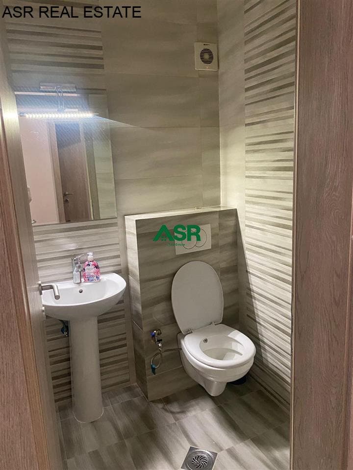 Lëshohet banesa me qira në lagjën Mati 1