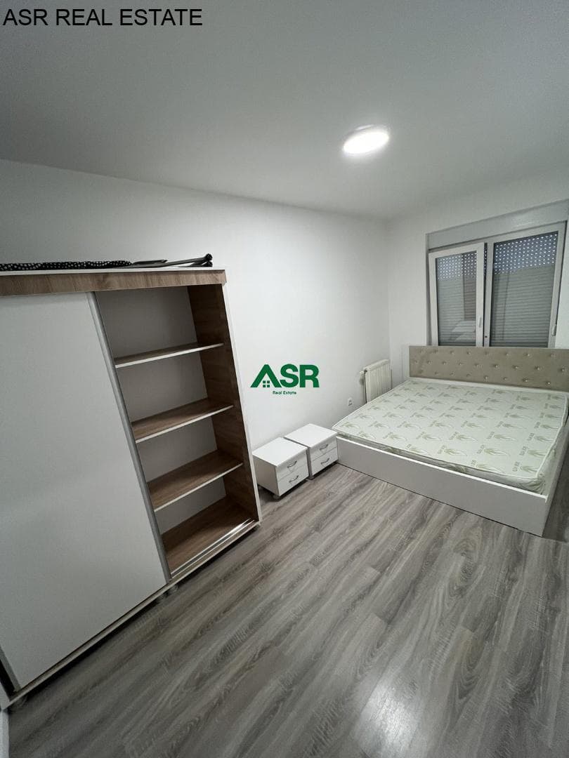 Lëshohet banesa me qira në lagjen Emshir tek Model Slovenia 3