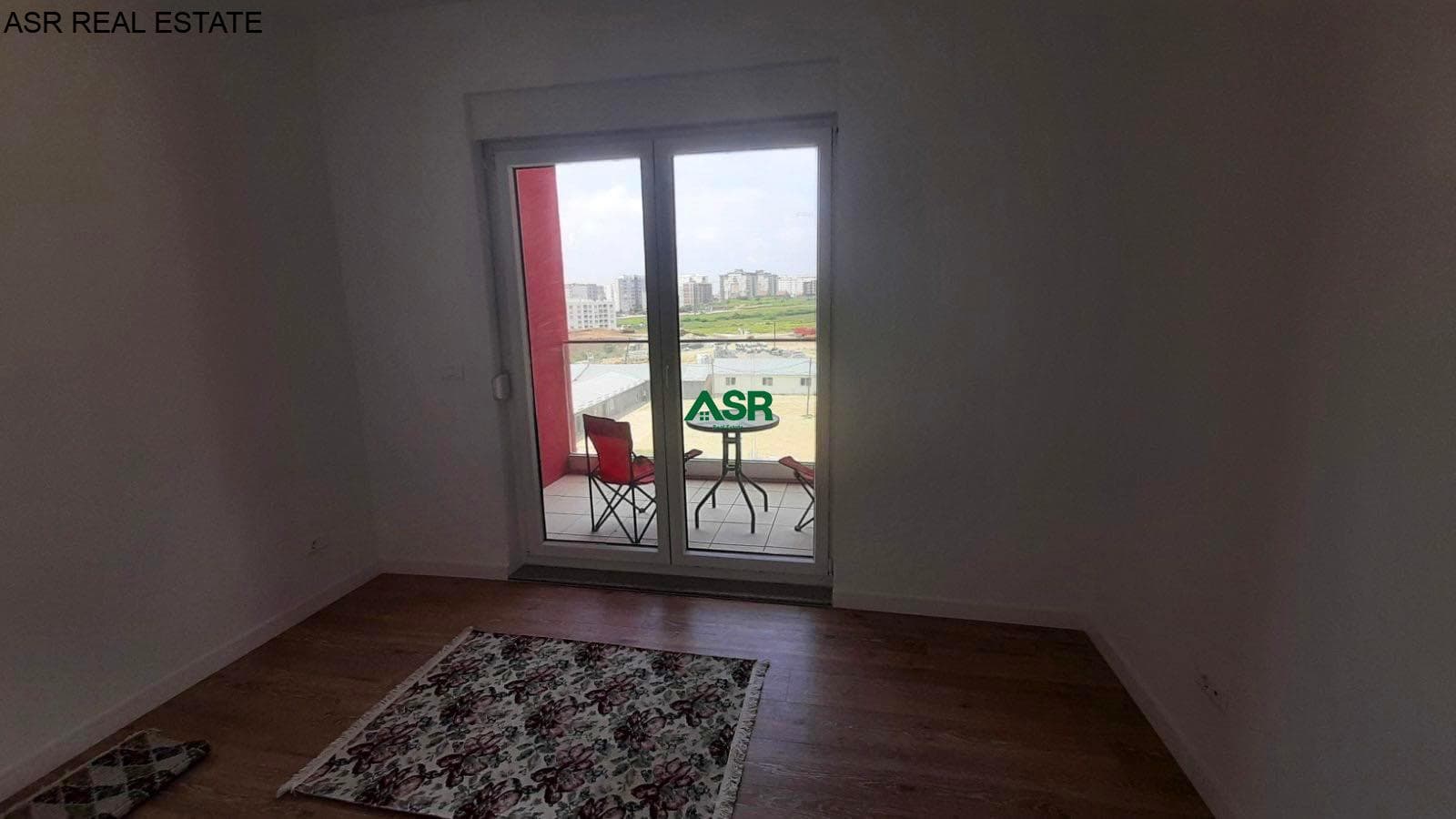 Lëshohet banesa me qira në lagjën rruga C 3