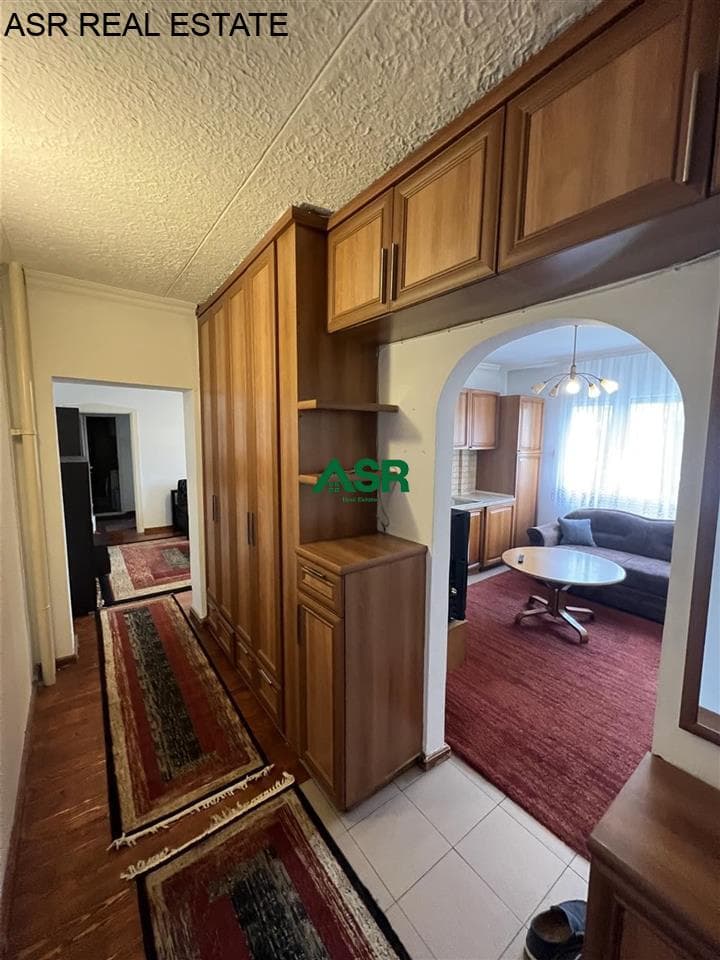 Lëshohet banesa me qira në lagjën ulpiana 3
