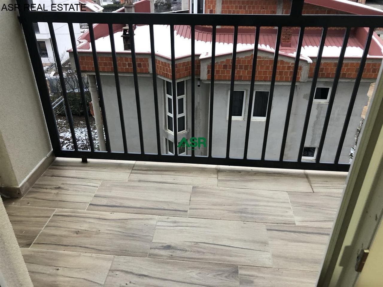 Banesë 65m2 me qira në rr.Muharrem Fejza