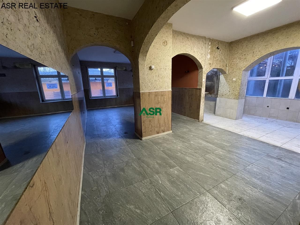 Lëshohet Lokali me qira në qender te Prishtines 2