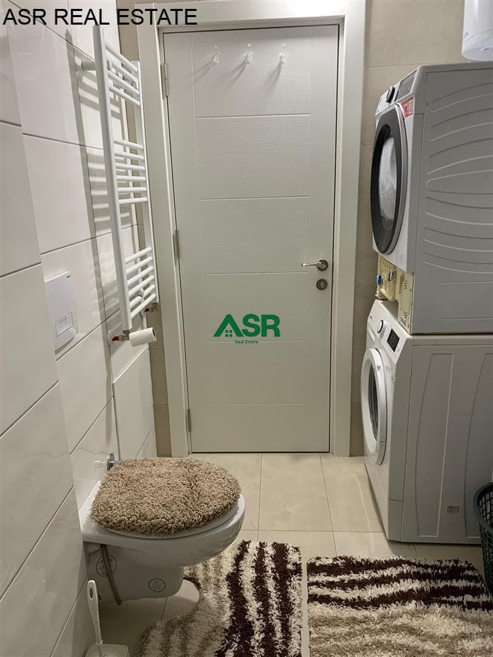 Banesë 45m2 me qira në lagjen Tophane 2