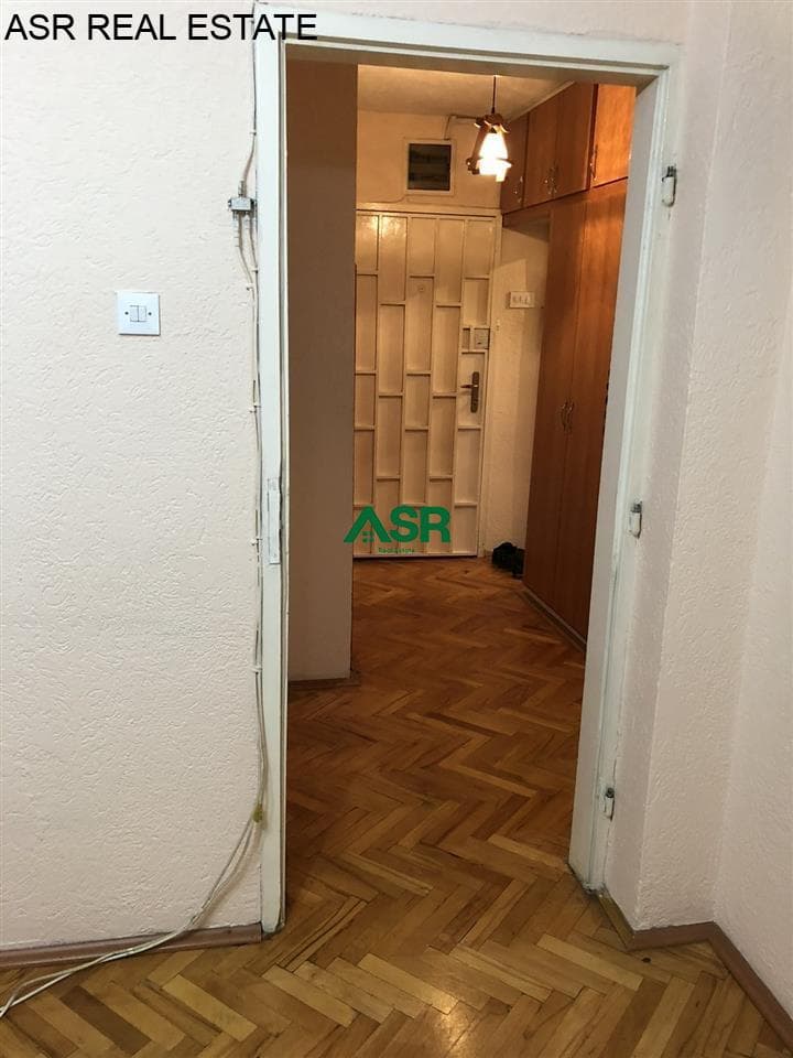 Lëshohet banesa me qera në lagjen Qender 2
