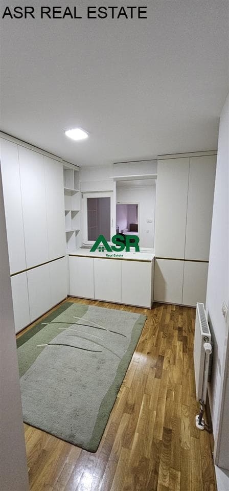 Banesë 90m2 me qira në Rrugën C, tek objekti Rezidenca Gjermane. 3