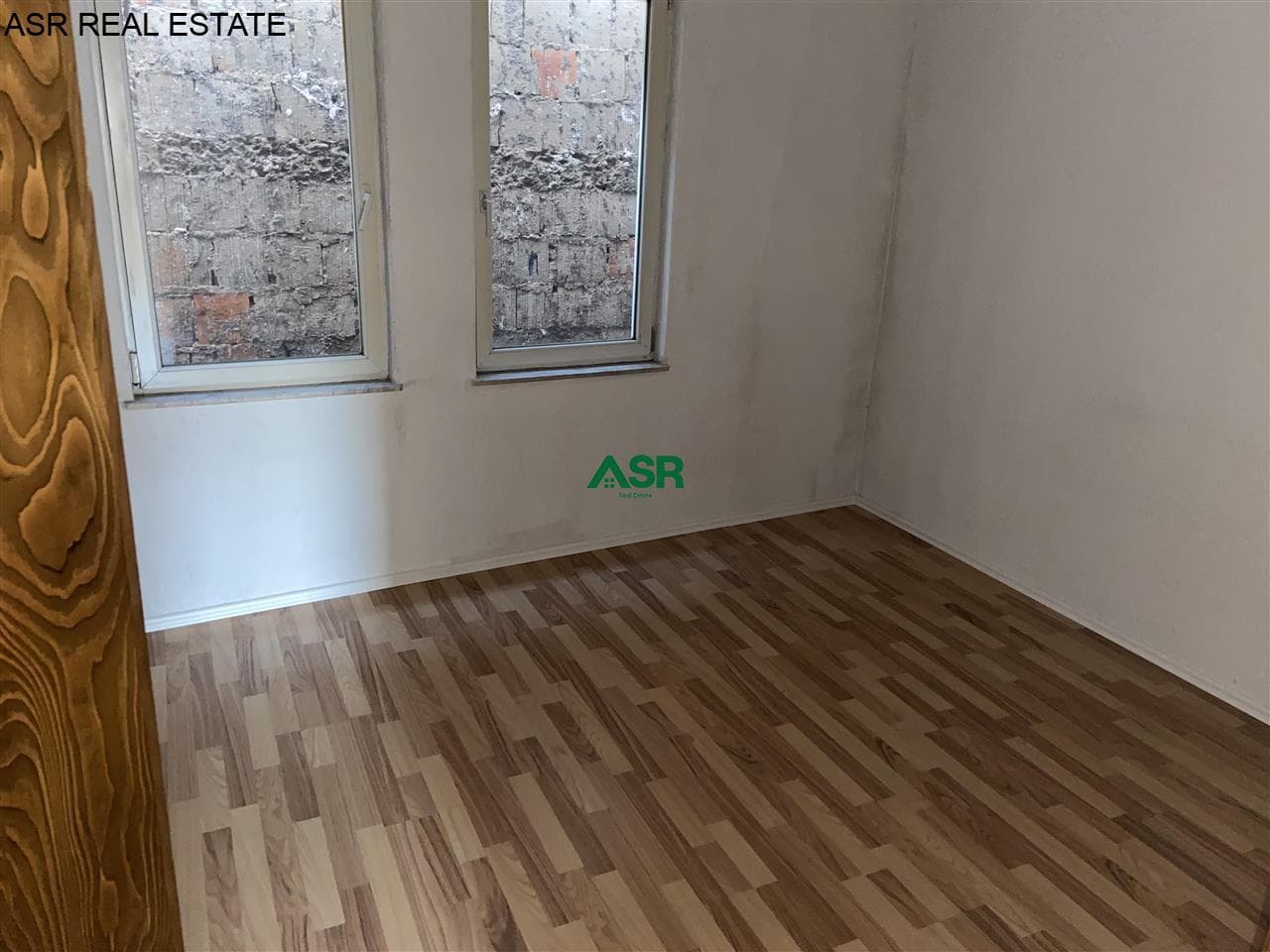Leshohet shtepia me qira ne lagjen Kodra e Trimave