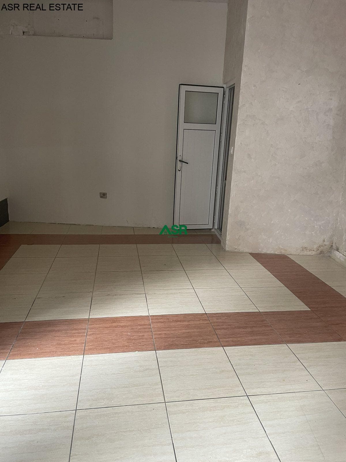 Ofrohet lokali me qira në lagjen Qafa, 2