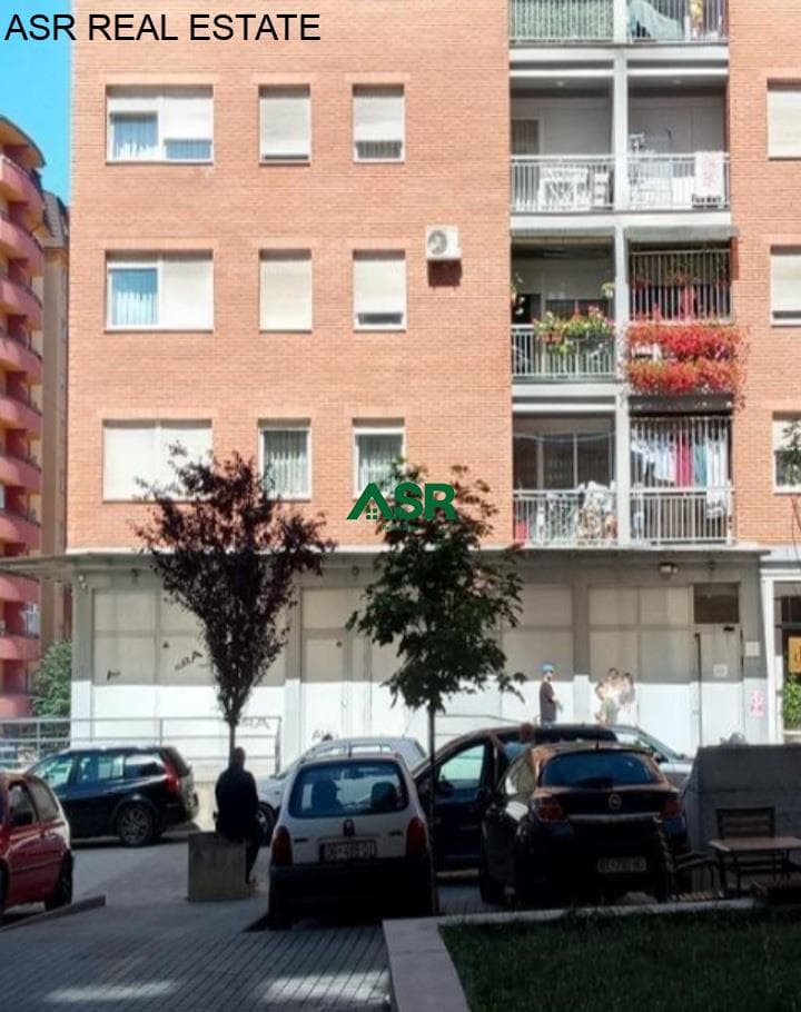 Shitet banesa ne lagjen Kalabria ne Prishtine