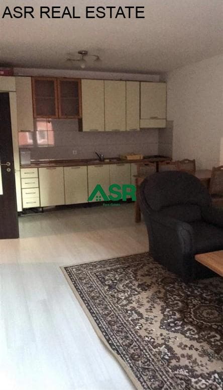Banesë 90m2 me qira në kompleksin Blini ne rr.Muharrem Fejza 3