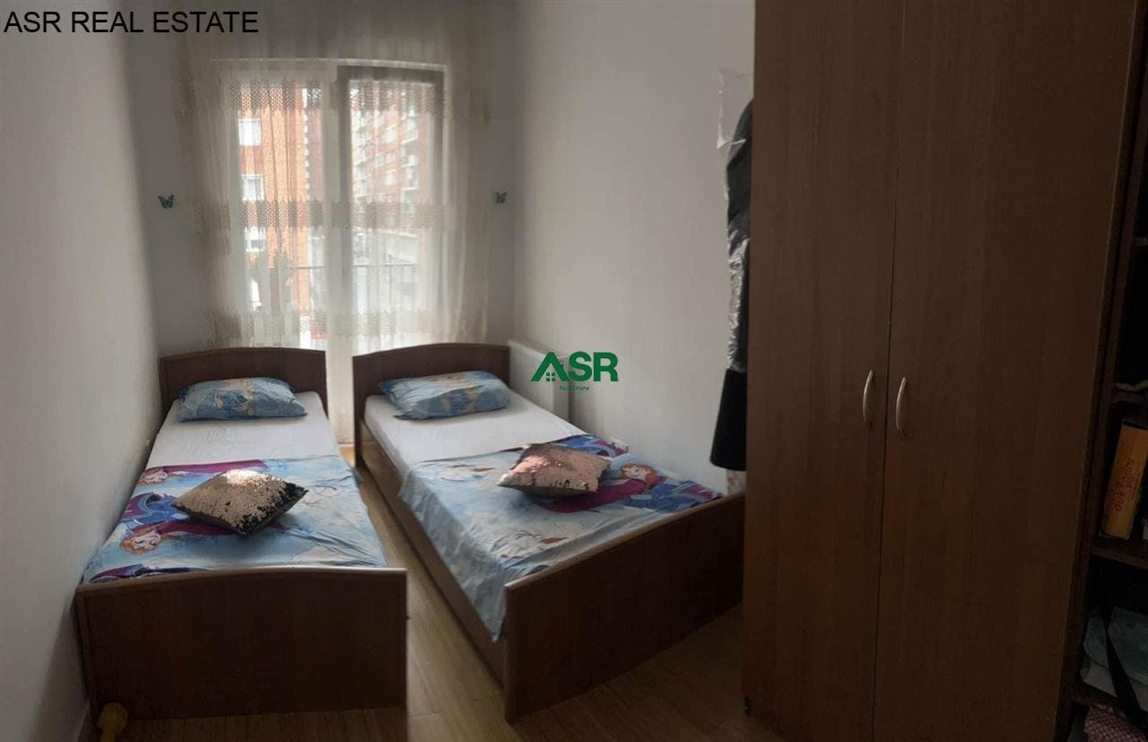 Lëshohet banesa me qira në lagjën rruga B 2