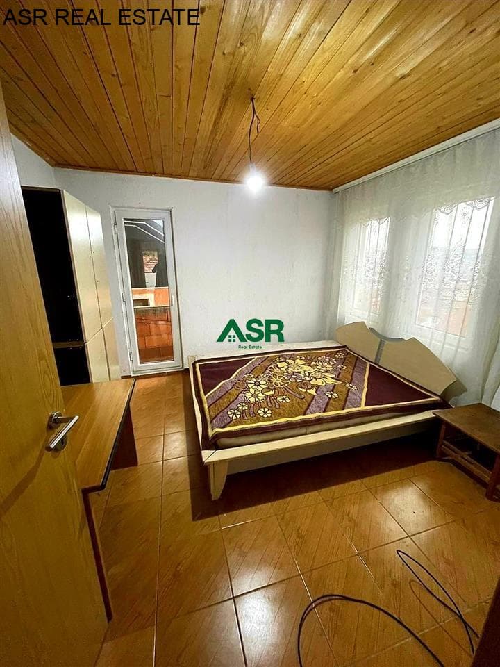Lëshohet banesa me qira në lagjën qender, tek gjimnazi Sami Frasheri