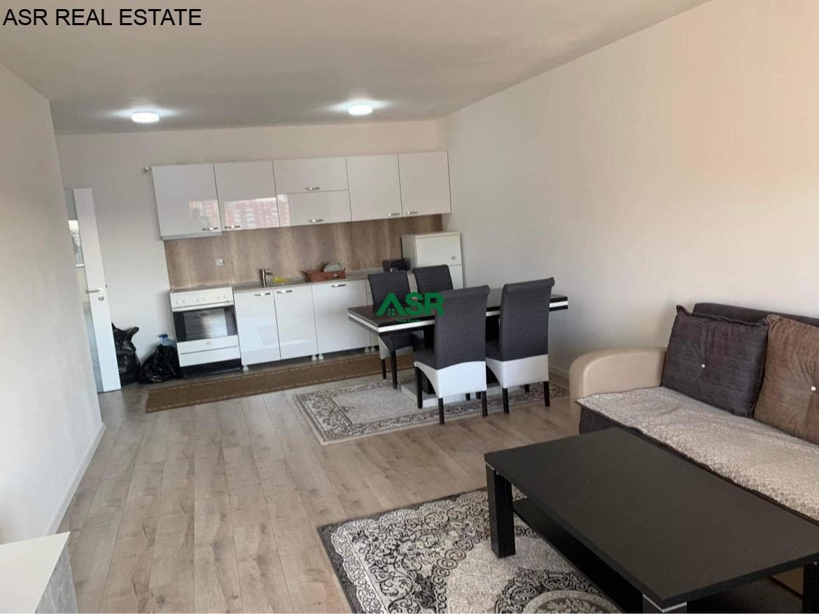 Banesë 93m2 me qira në rrugën C 2