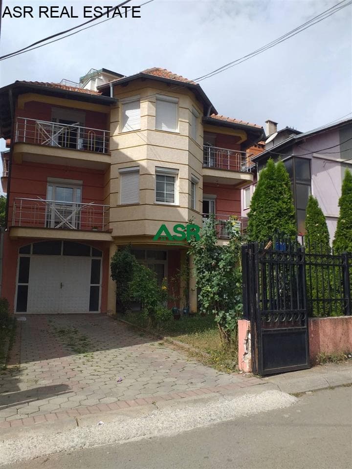 Lëshohet shtepia me qira në lagjën Velania 4