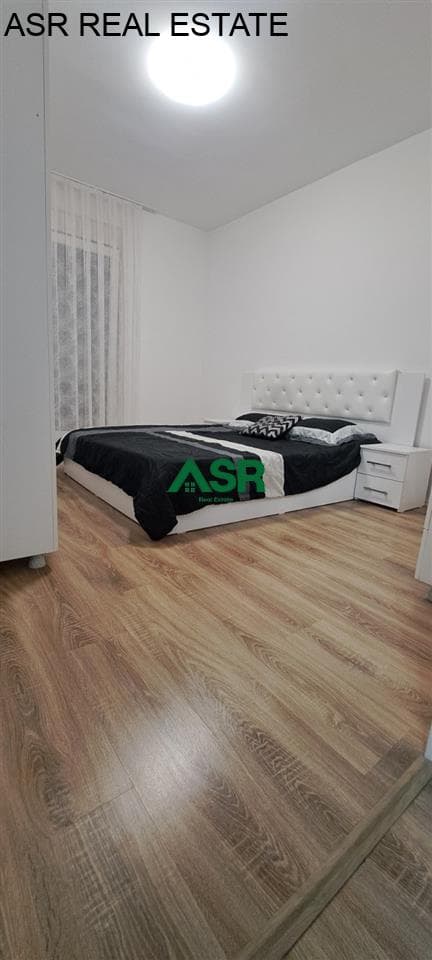 Ofrohet banesa me qira në lagjen Arberia 3