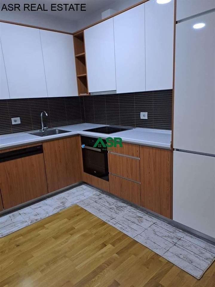 Ofrohet banesa me qira në lagjen Emshir, tek BG Construction