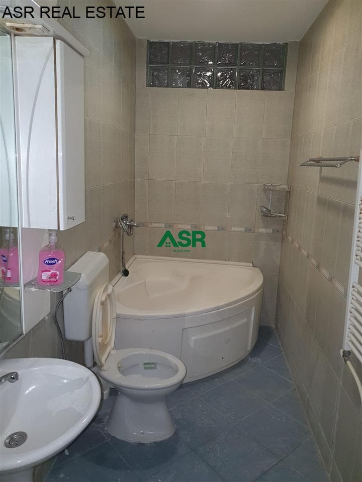 Lëshohet banesa me qira në lagjen BREGU I DIELLIT 3